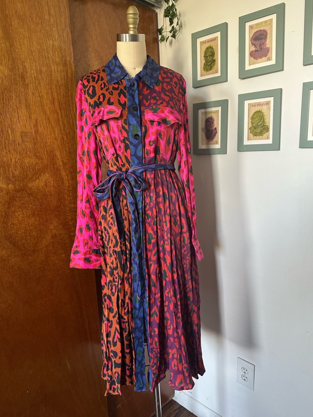 FARM Rio Multicolor Leopard-Style Button Dress